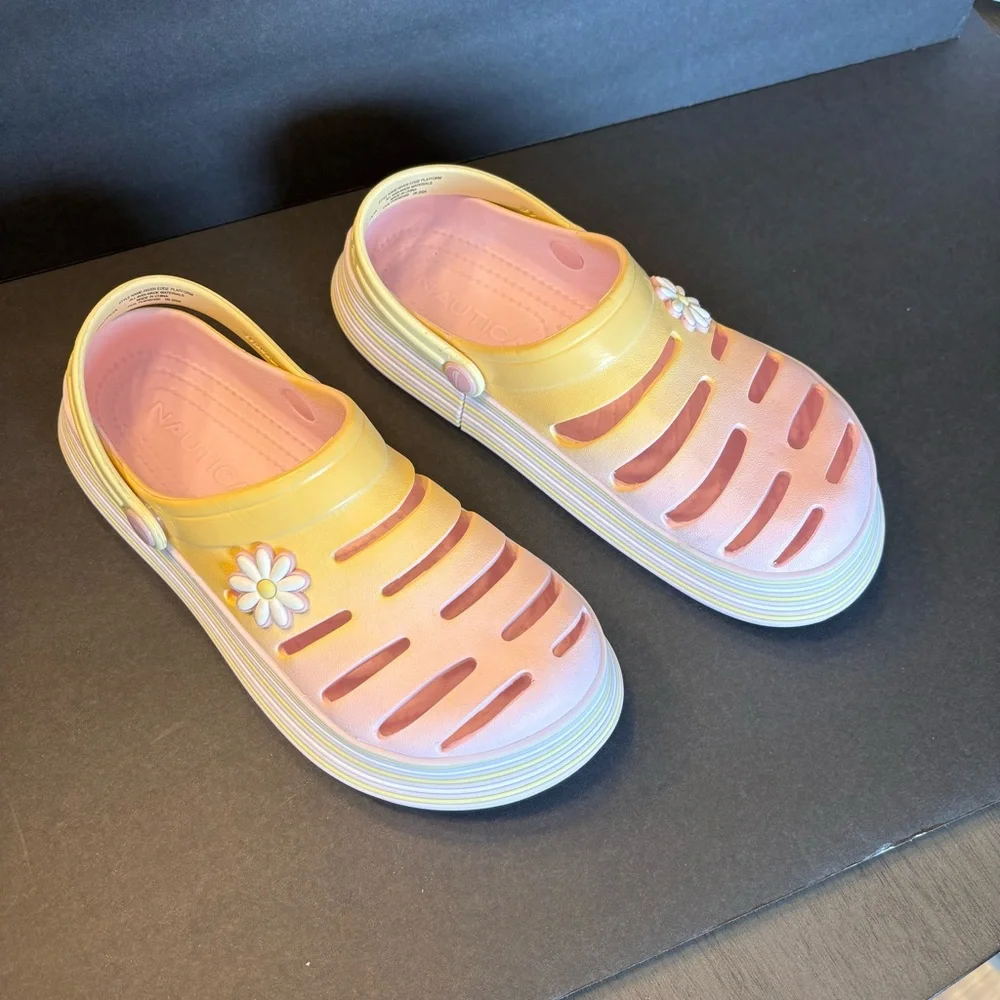 Nautica Kids Pastel Clogs with Daisy Accent Yellow Pink White Purple Girl Size 4